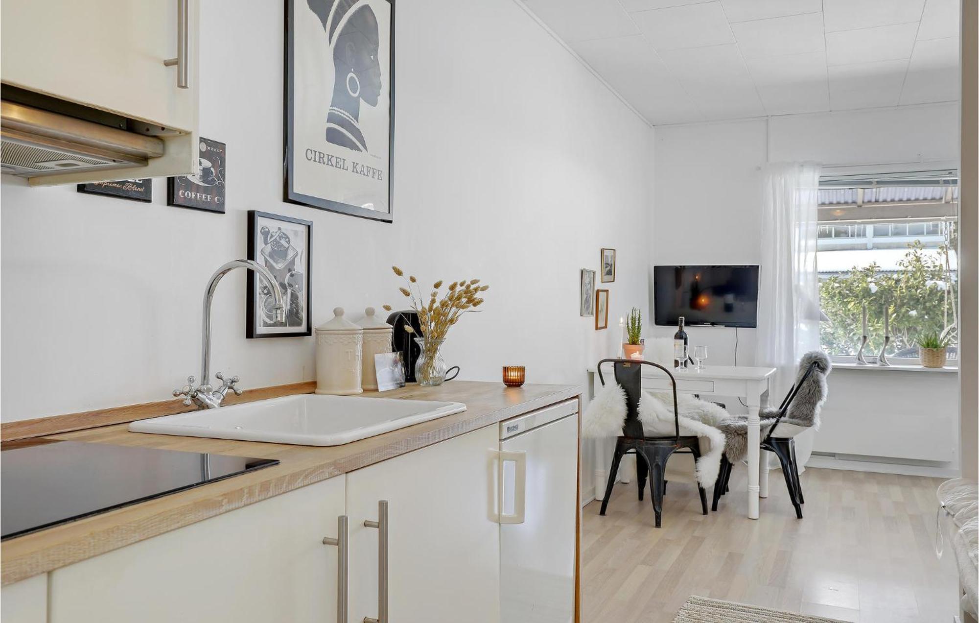 Beautiful Apartment In Nexo Luaran gambar